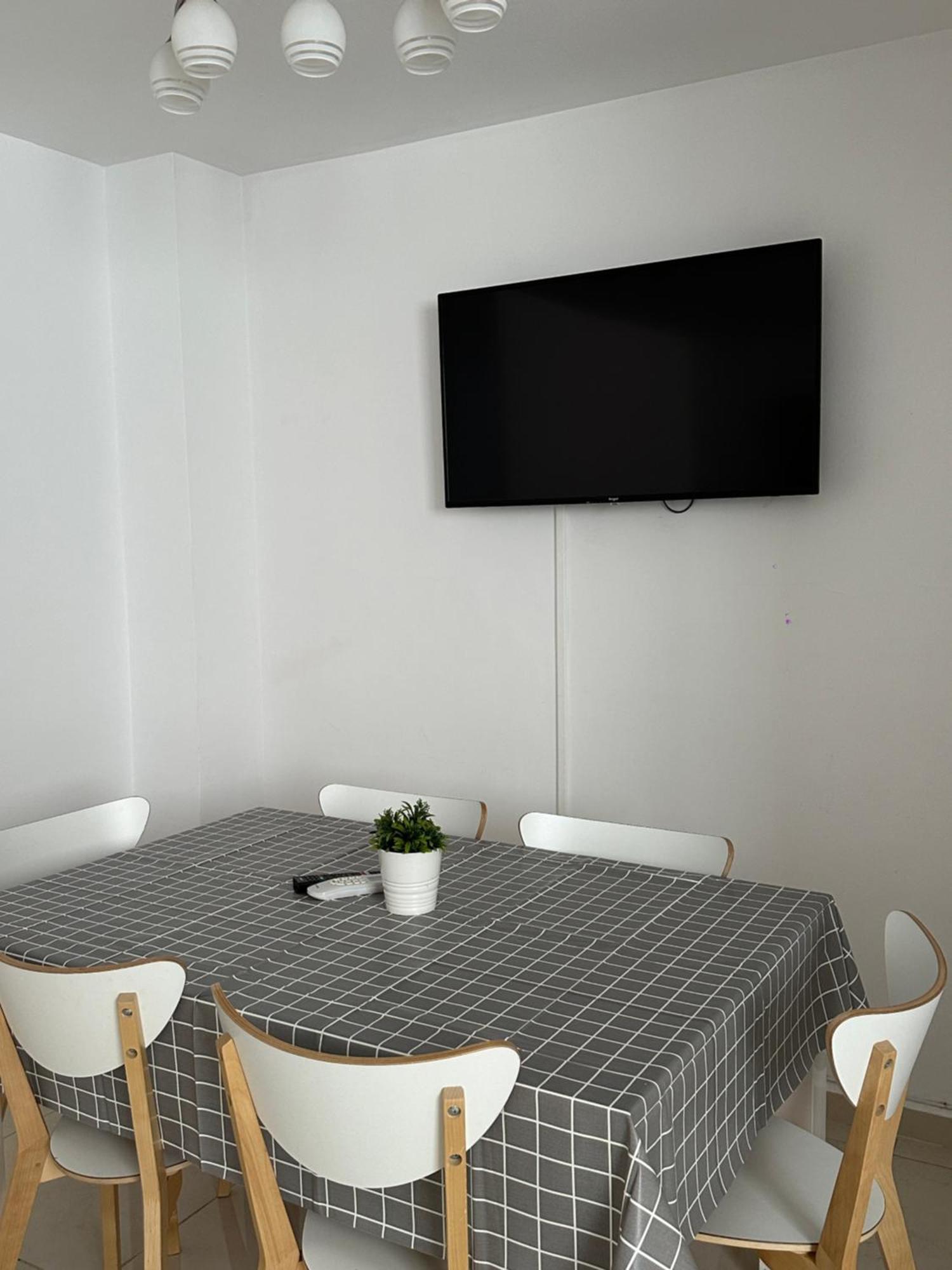 Modern And Bright 5 Bedroom Apartment Del Prado ガンディア エクステリア 写真