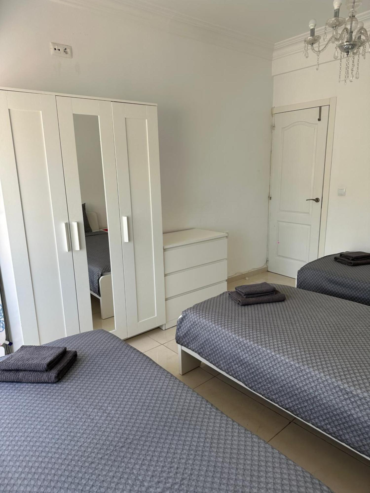 Modern And Bright 5 Bedroom Apartment Del Prado ガンディア エクステリア 写真