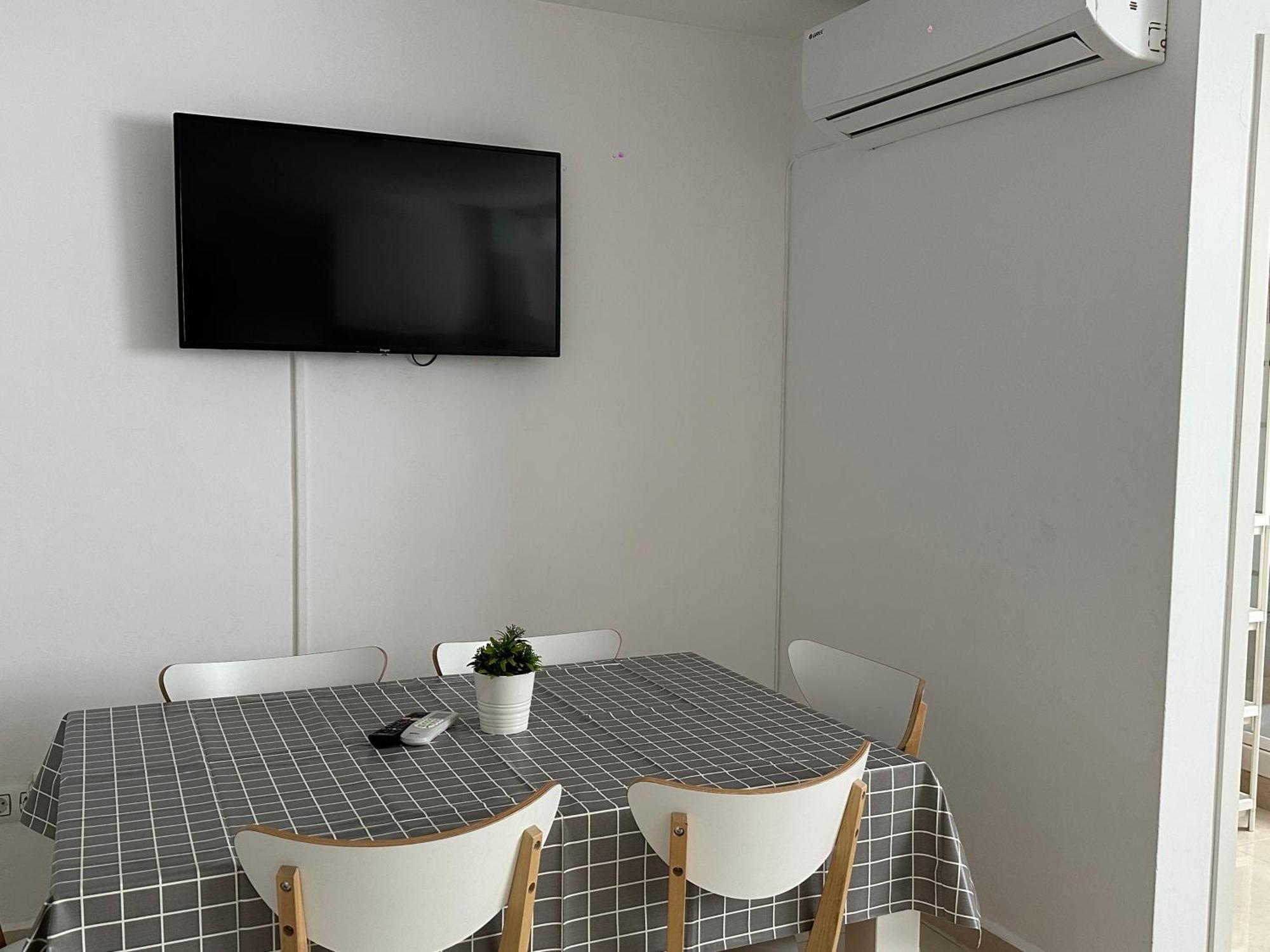Modern And Bright 5 Bedroom Apartment Del Prado ガンディア エクステリア 写真