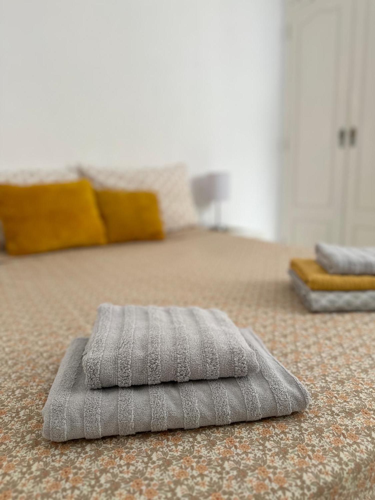 Modern And Bright 5 Bedroom Apartment Del Prado ガンディア エクステリア 写真