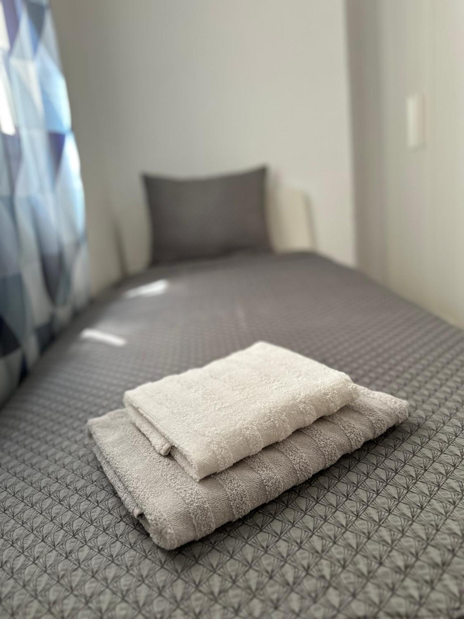 Modern And Bright 5 Bedroom Apartment Del Prado ガンディア エクステリア 写真